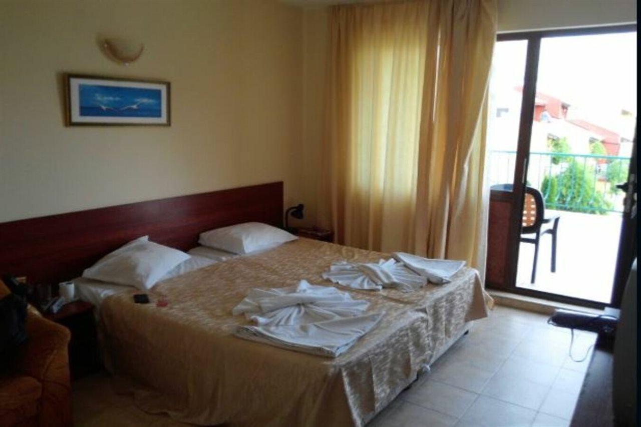 Yalta Complex Hotel Napospart Kültér fotó